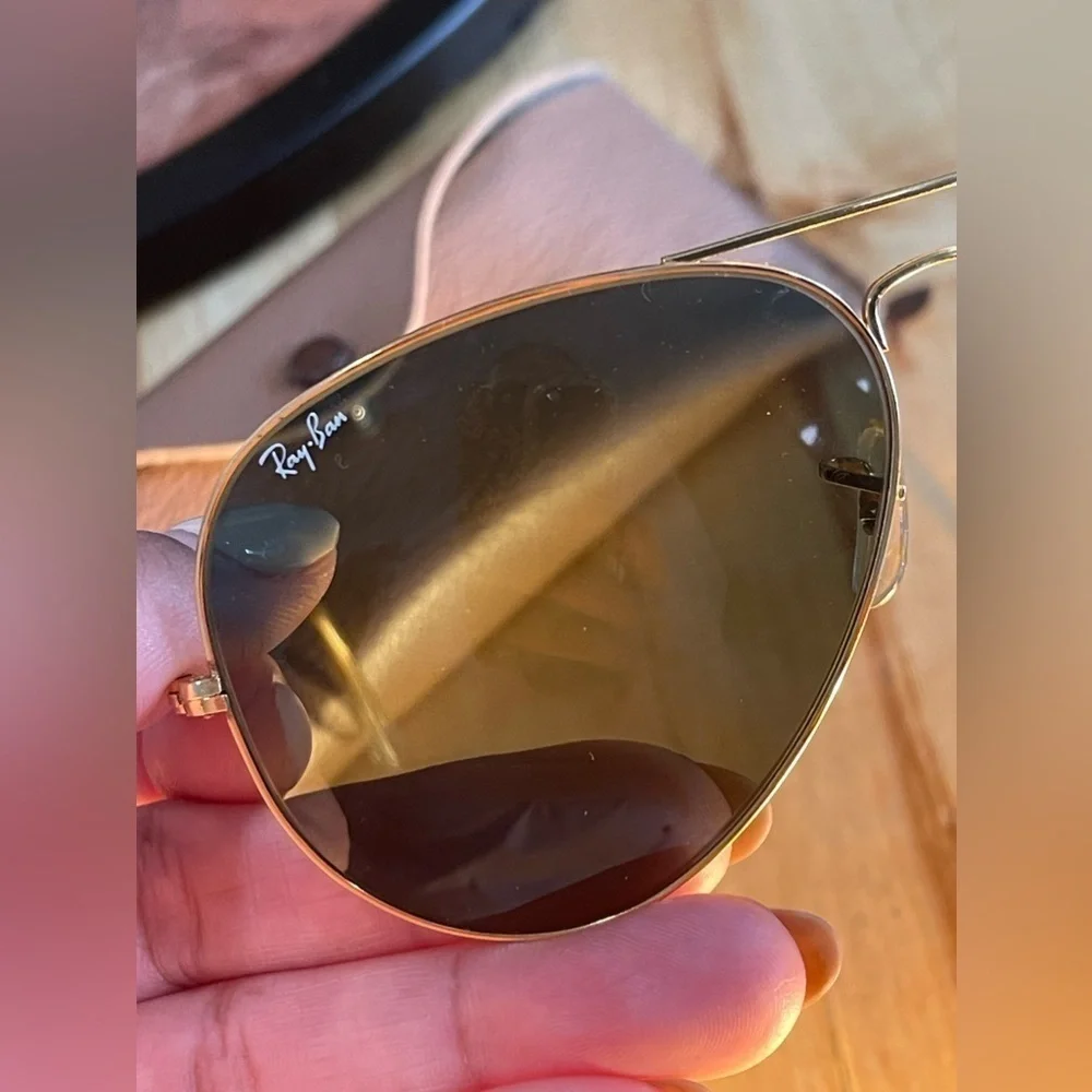 Vintage B & L Ray Ban Gold Aviator Sunglasses -Lenses - w/Case - Excellent